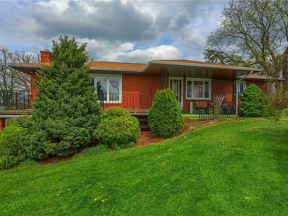 3rd image of 3092 Brodhead Rd