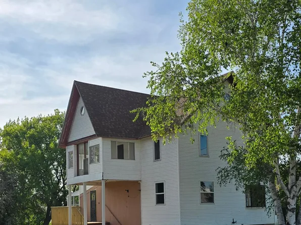 117 Red Lake Ave N, Saint Hilaire, MN 56754