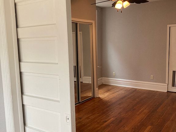 3rd image of 5082 Page Blvd #2