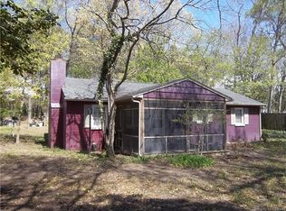 109 Creekshore Dr, Deltaville, VA 23043
