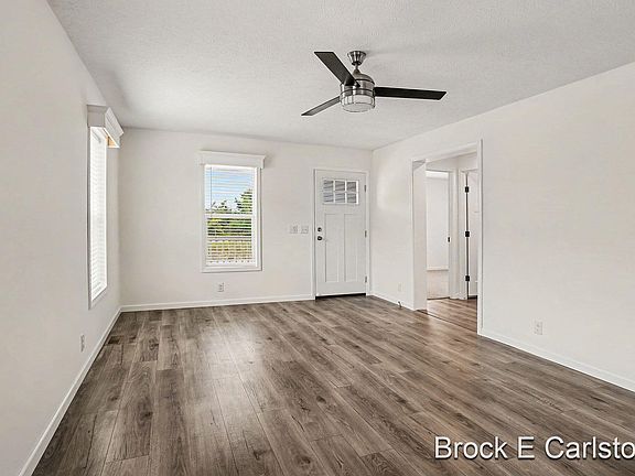 3rd image of 1283 E Ellis Rd #27