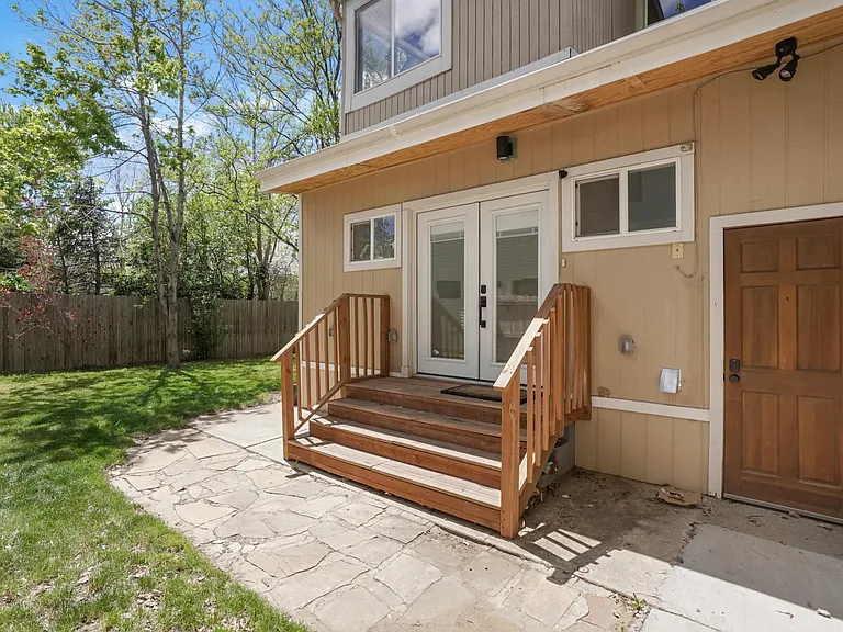 4370 Winona Ct — Photo 6