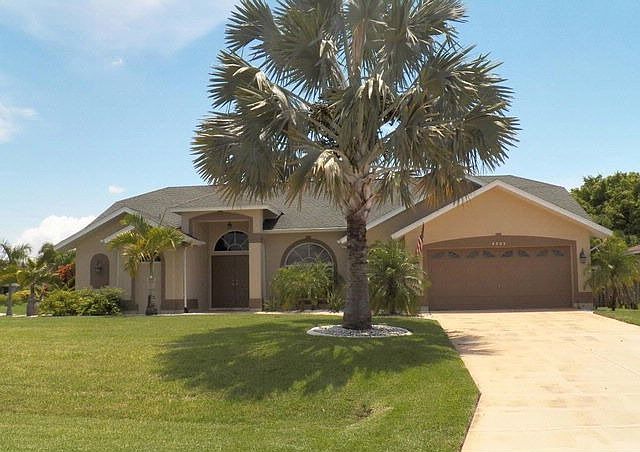 1st image of 4505 SW 22nd Pl