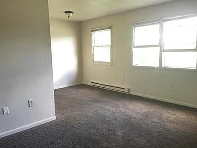 2nd image of 1506 Hunter Dr
