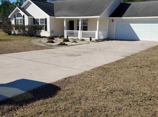 444 Park Pl, Ellabell, GA 31308