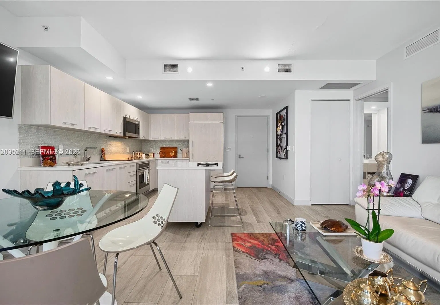 Brickell Heights West Con — Photo 4