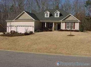 12 Canterbrooke Ct, Fountain Inn, SC 29644