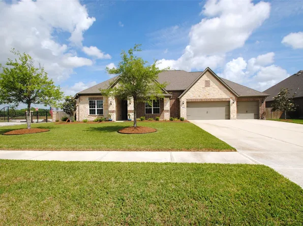 2803 Quartz Ridge Dr, Iowa Colony, TX 77583