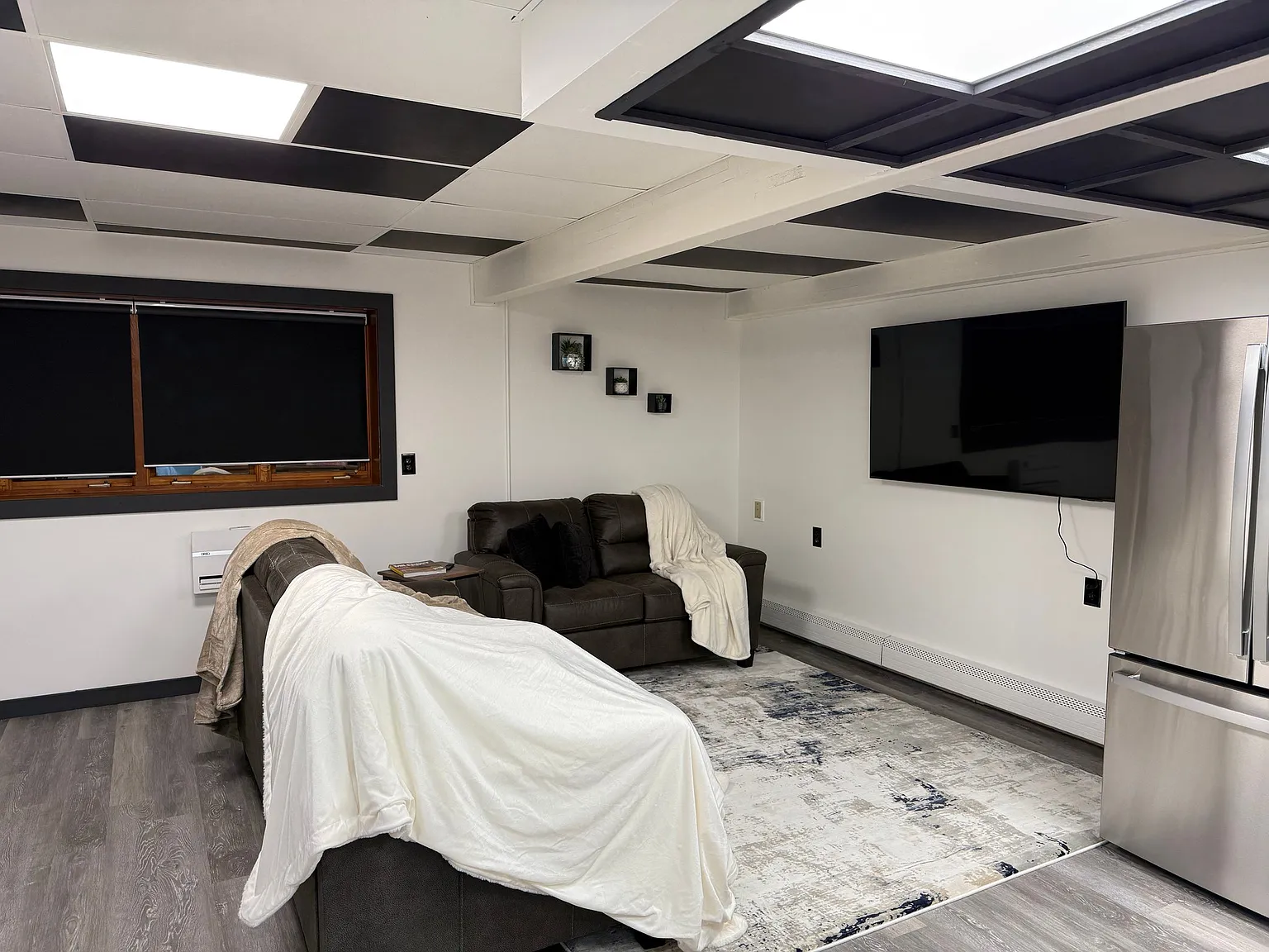 Unit c — Photo 1
