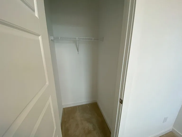 1110 Kiernan Grove Ln — Photo 46