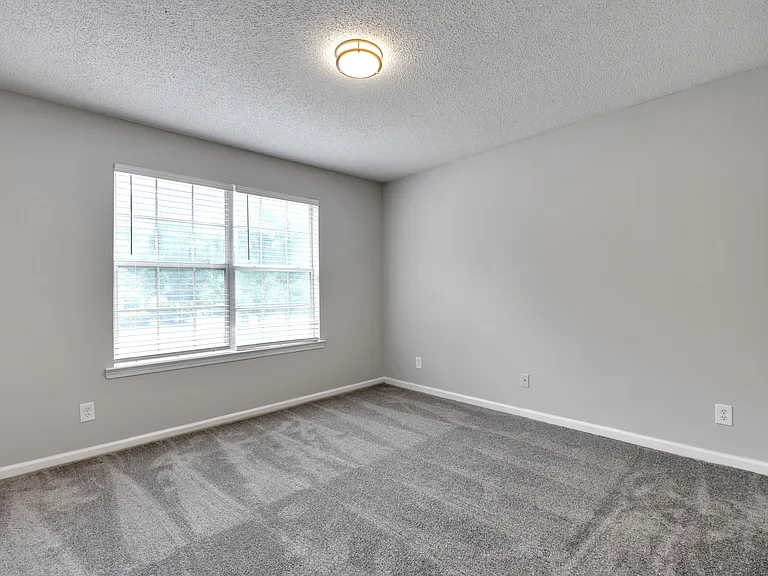 Lakeview Oaks Townhomes — Photo 22