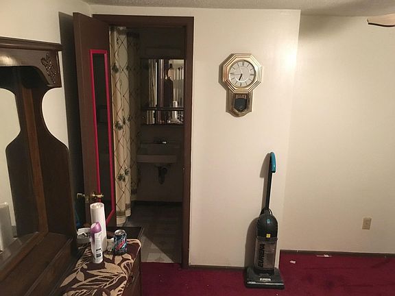 Basement living space