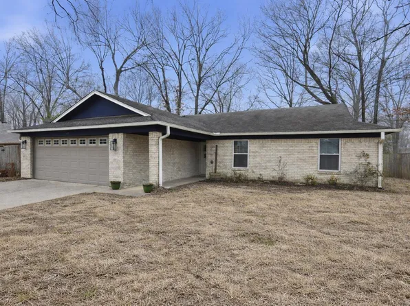 17 Morningside Dr, Conway, AR 72034