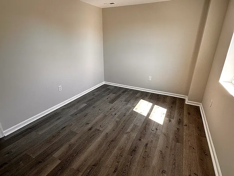 5132 Pembridge Ave #2 — Photo 4