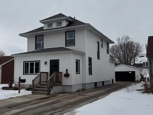 423 Seitz AVENUE, Mayville, WI 53050