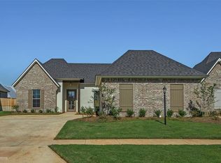 5133 Tensas Dr, Bossier City, LA 71111