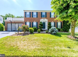 17673 Avenel Ln, Dumfries, VA 22026