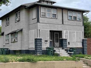 104 E Oak St, Dodge City, KS 67801