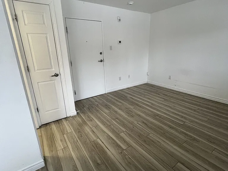 630 Cummings Ave — Photo 298