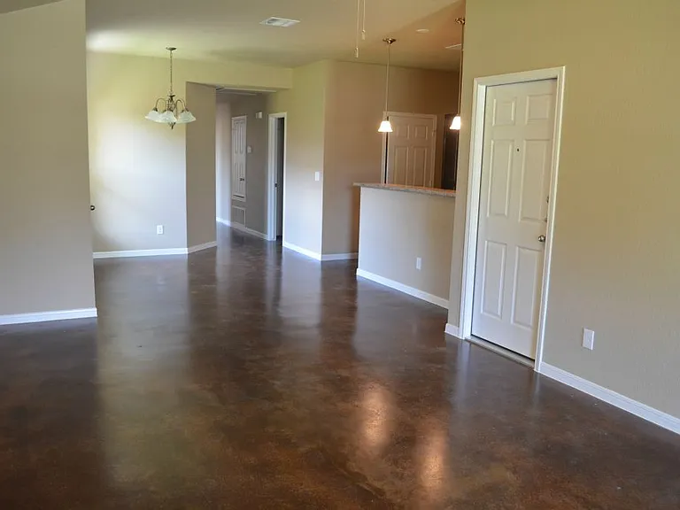 1603 Pontotoc Trce #A — Photo 3