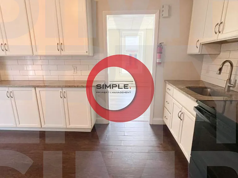 259 Chestnut St — Photo 4