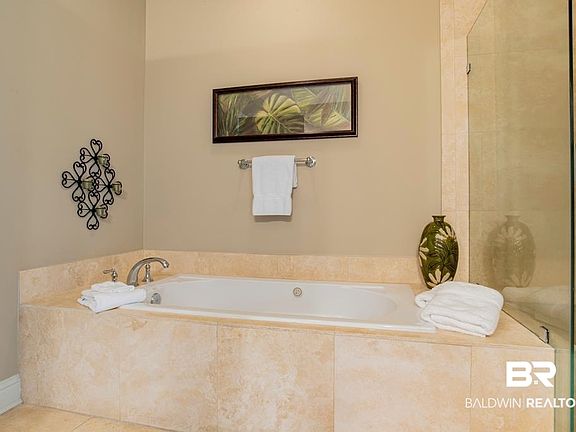 2nd image of 4851 Wharf Pkwy APT 513