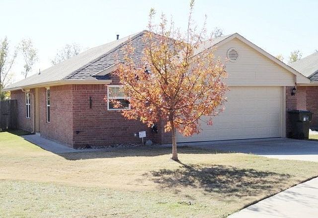 1st image of 948 Beaumont Sq