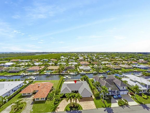 2nd image of 8976 SE Harbor Island Way