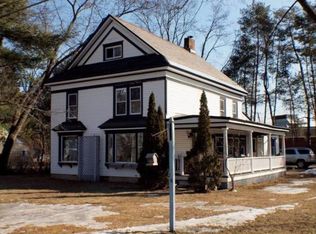 16 Foster Ave, Queensbury, NY 12804