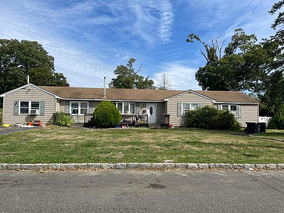 5th image of 25 Howells Rd