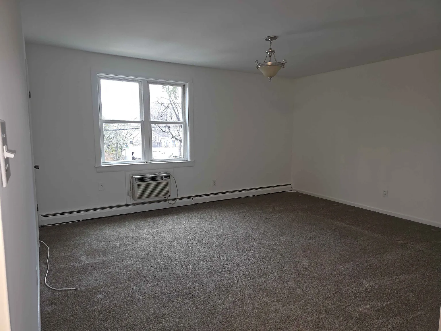 2 bed, $1,865 — Photo 2