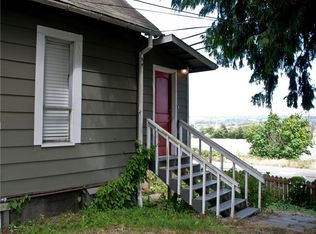 702 E Marine View Dr, Everett, WA 98201