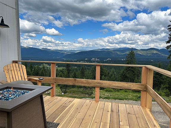 2nd image of 1414 Panoramic View Dr