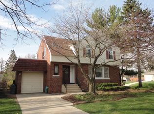 33 E Monroe St, Villa Park, IL