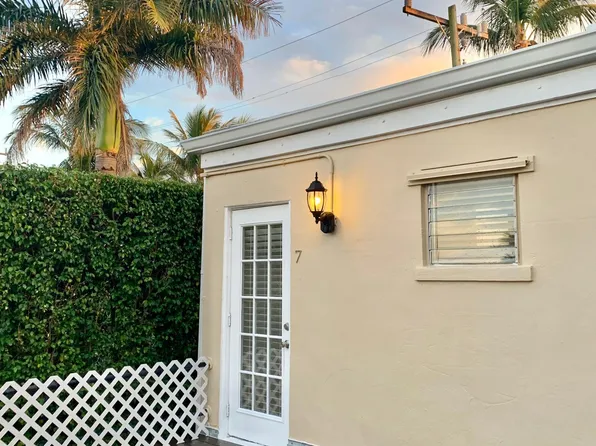 222 Australian Ave, Palm Beach, FL