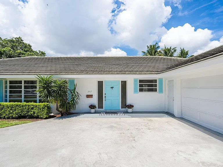 2767 Spanish River Rd — Photo 5