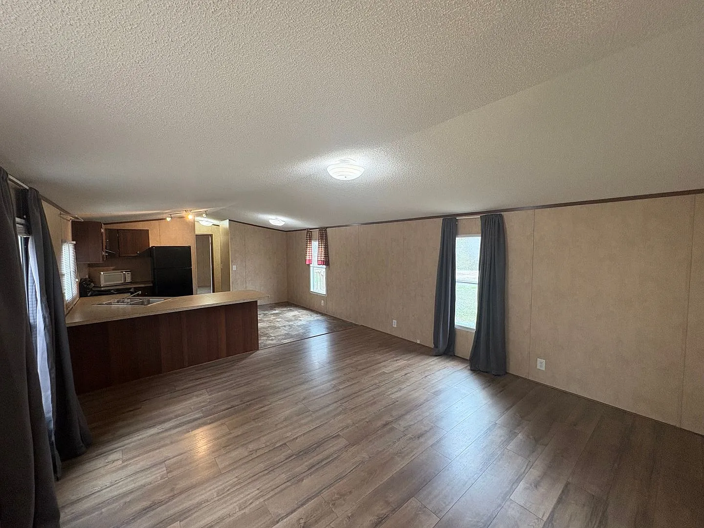 For Rent — Photo 4