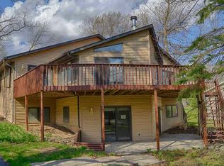 2084 Lake Summerset Rd, Davis, IL 61019