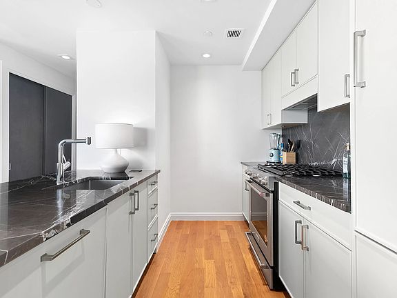 5th image of 554 4th Ave #8C