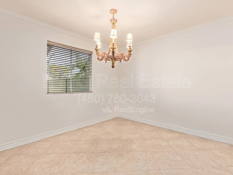 6282 E Pinchot Ave — Photo 7
