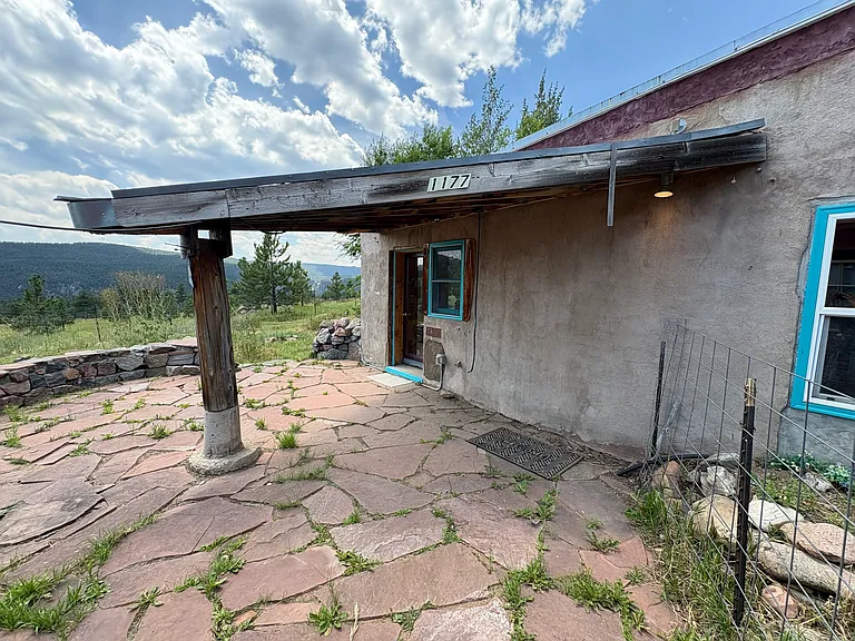 1177 Lost Angel Rd — Photo 5