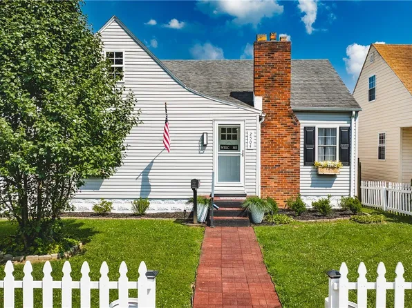 2504 Liberty St, Parkersburg, WV 26101