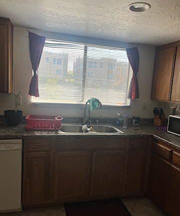3rd image of 334 S Myers St APT 2