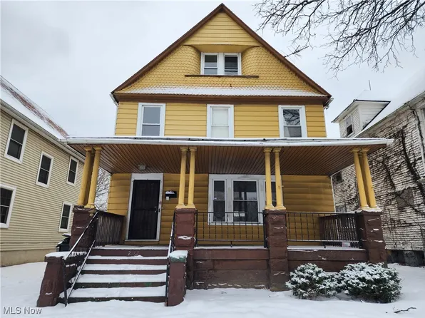 2187 E 80th St, Cleveland, OH 44103