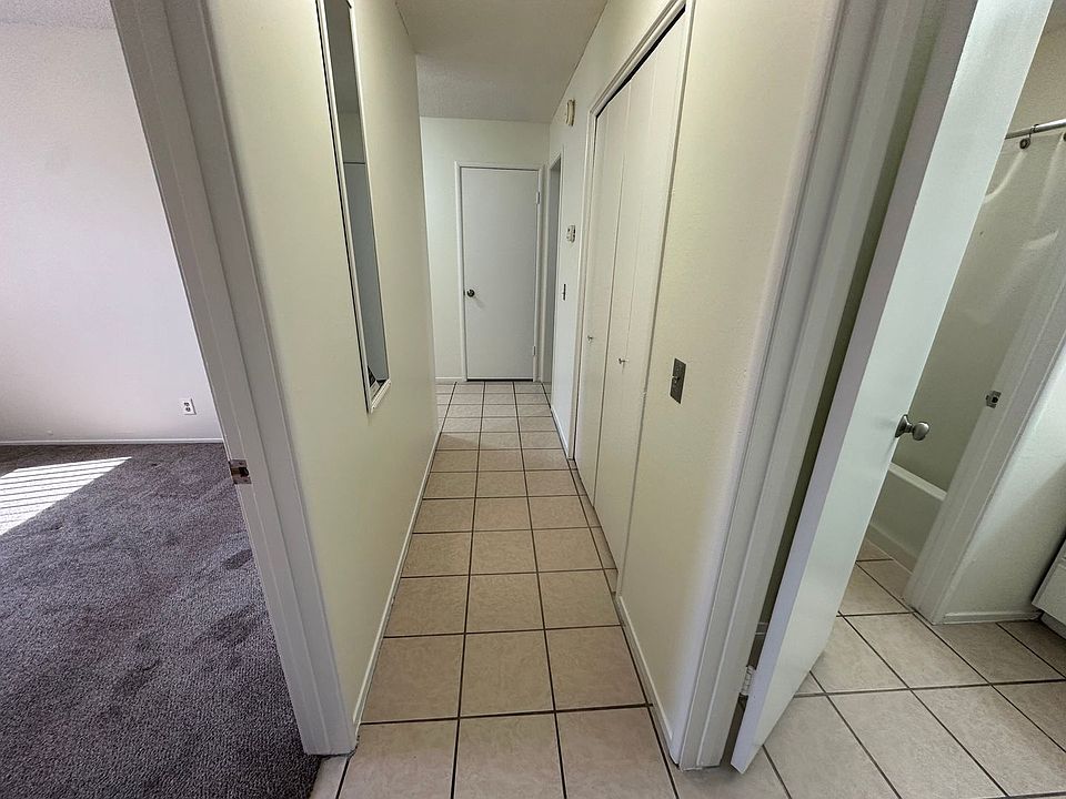 1st image of 1109 Casita Dr APT 1