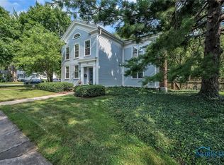 202 W 5th St, Perrysburg, OH 43551