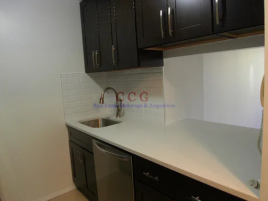 Rented by CCG Real Estate Brokerage | media 10