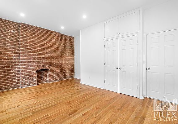 2nd image of 1457 3rd Ave Front 3