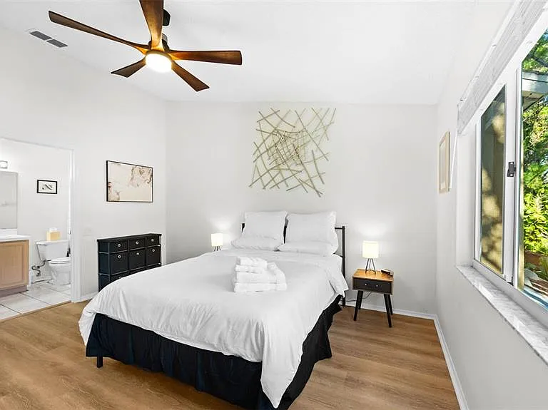 12444 Berkeley Square Dr — Photo 18