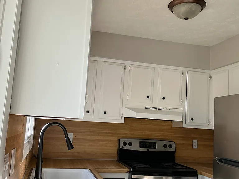 322 Adele Ave NW — Photo 10